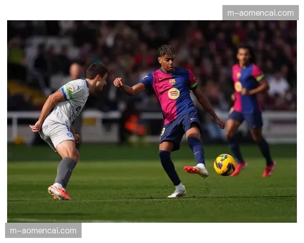 西班牙与丹麦会师2026年欧冠男子手球四分之一决赛，卫冕冠军迎战北欧劲旅。