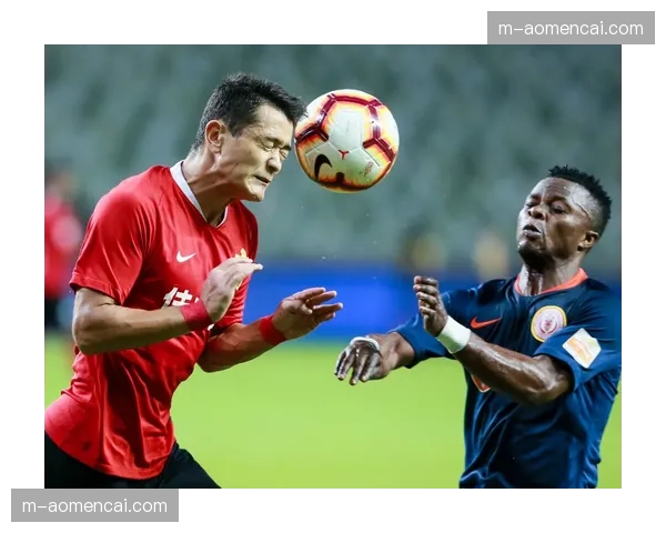 通讯：一场保级大战赛后，获胜方小镇的酒吧消费因付费观赛创下周末新高