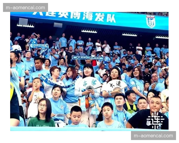 大连英博海发主场对阵河南俱乐部，主队目标延续连胜势头