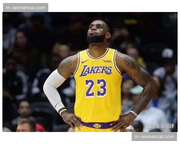 詹姆斯的改变才是湖人最强底气